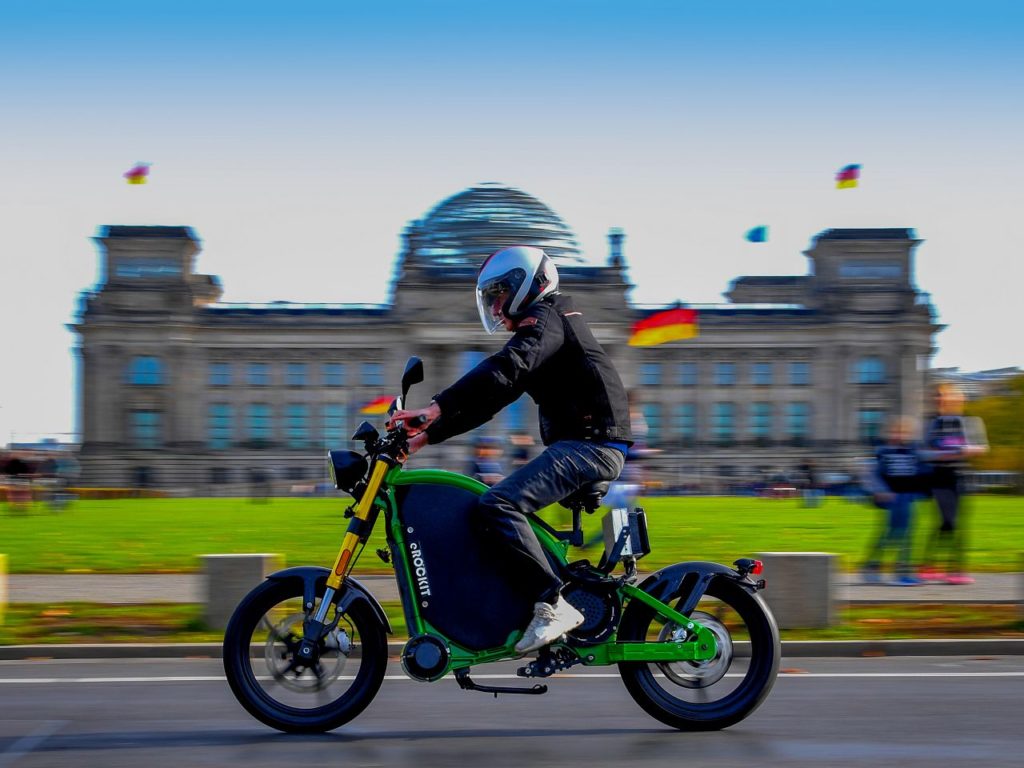 eROCKIT electric motorcycle 1 3