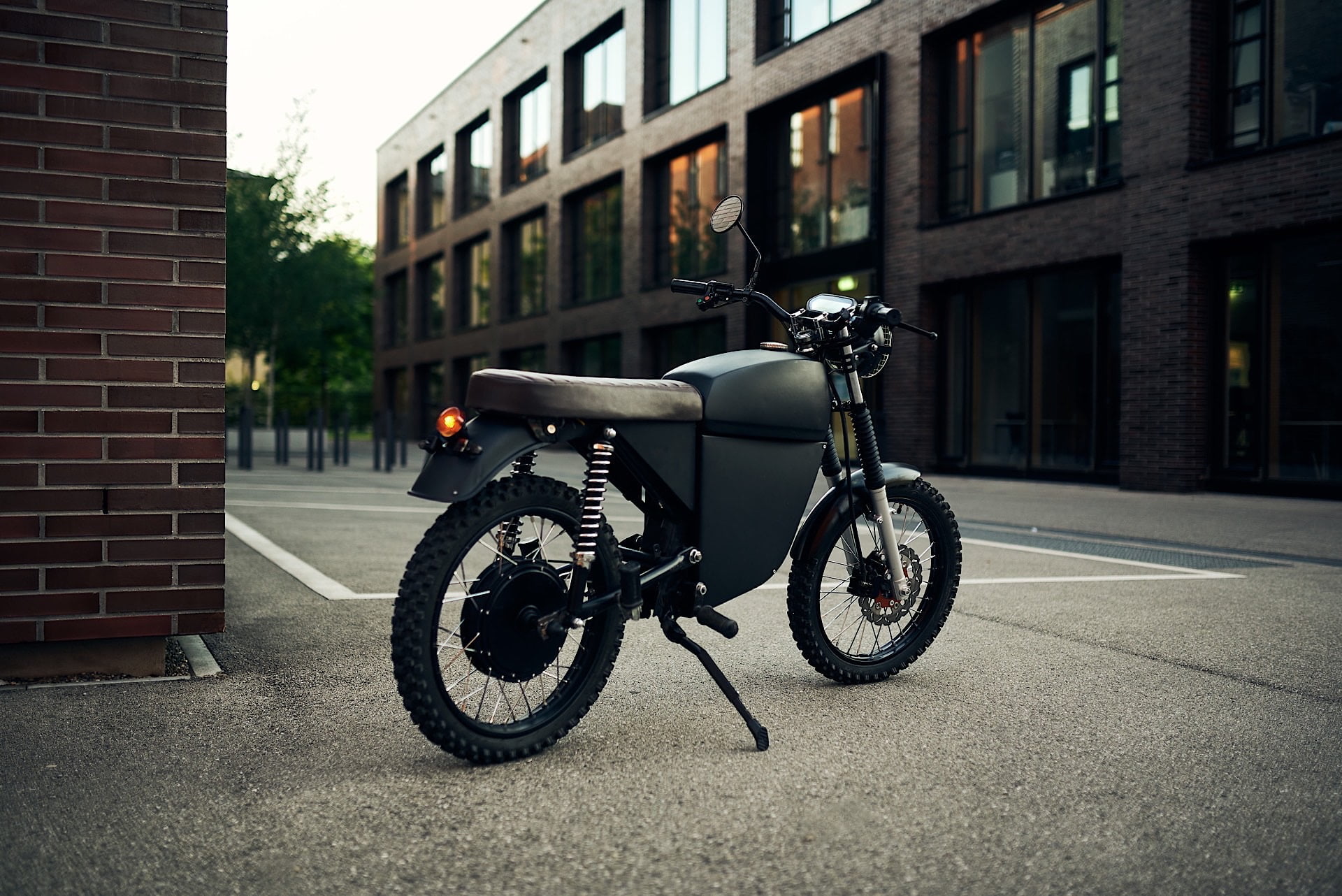 Blacktea Motorcycles